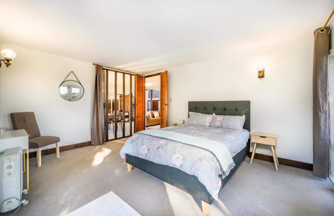 Cosy Farm Cottage In Pukekohe Close To Town Centre Exteriör bild